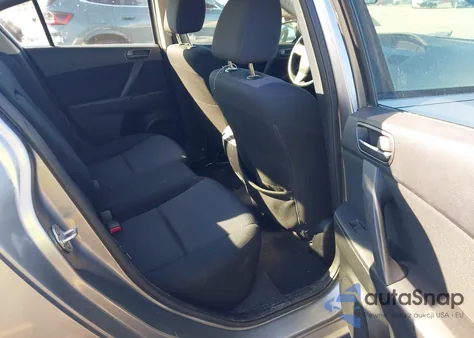 2010 Mazda Mazda3 I Sport z USA, uszkodzony, nr VIN JM1BL1SF1A1198901